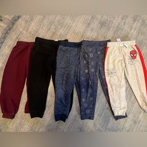 5 pairs of 4T sweatpants